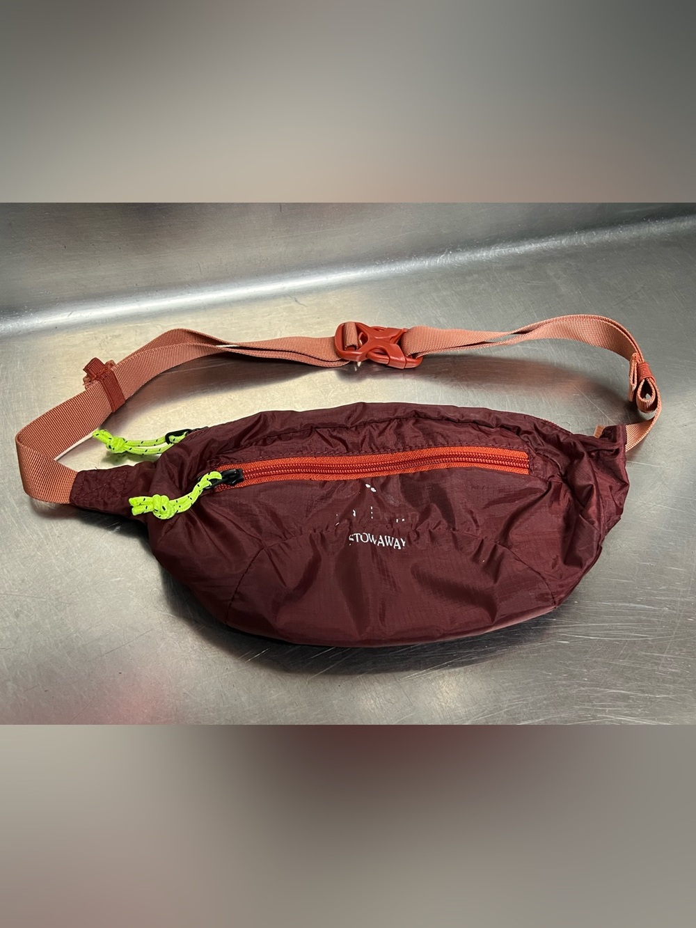 L. L. Bean Stowaway Hip/Waist Fanny Pack Bag Maroon/Orange VGUC
